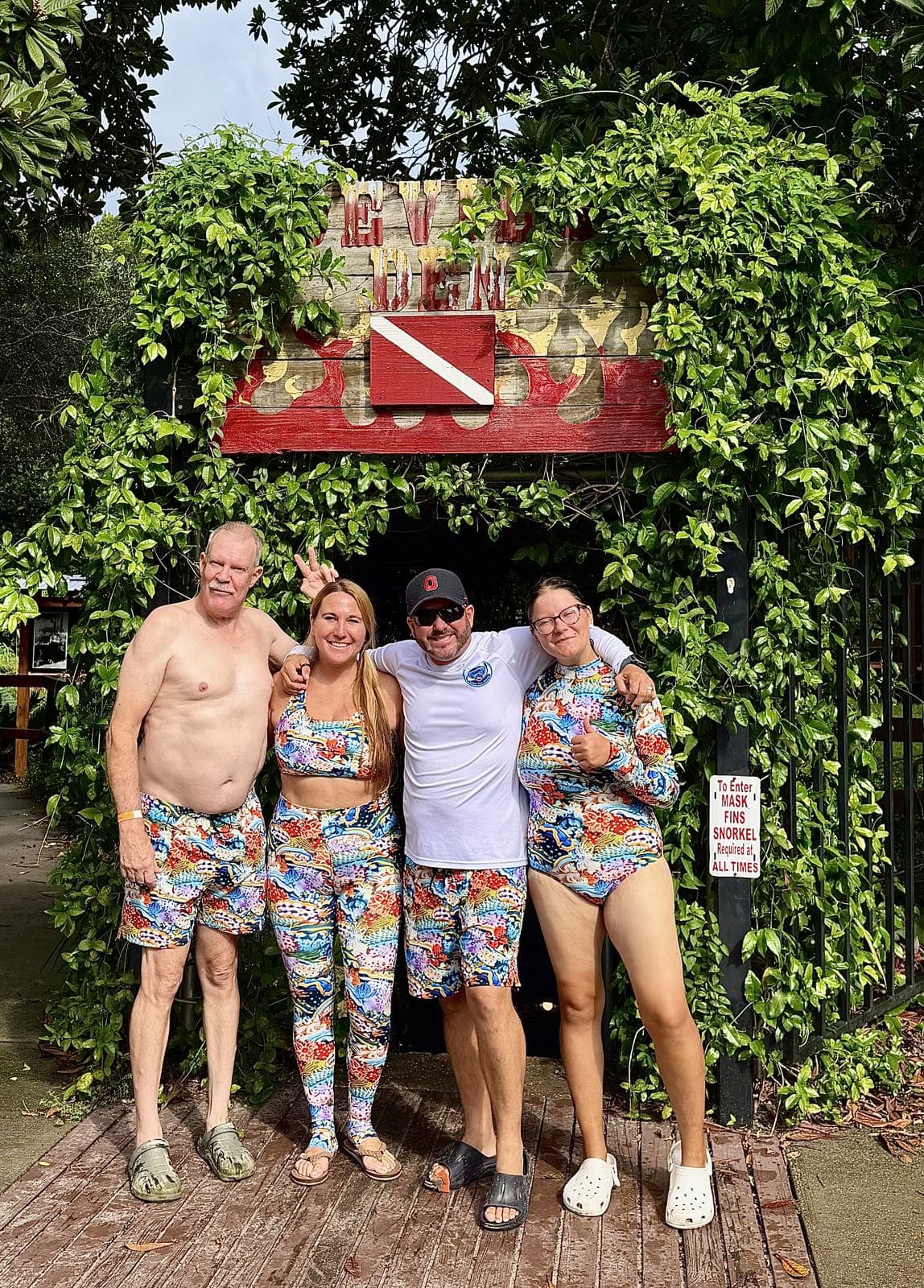 Matching suits at the Devil's Den gate