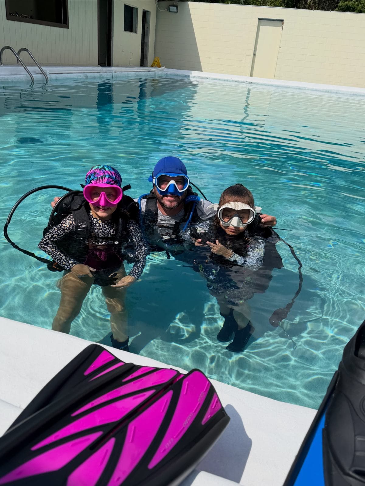 Pink fins, pool session