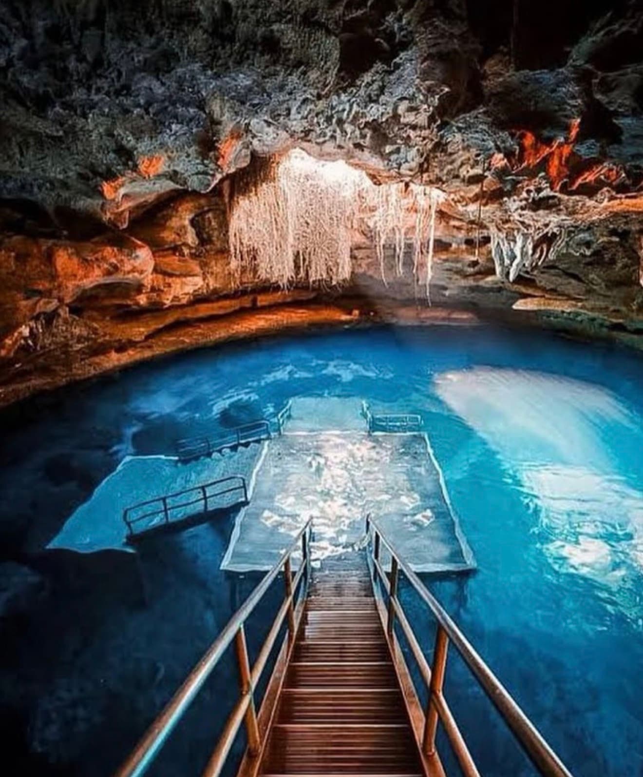 😈Devils Den 2 Tank Guided Dive and Picnic